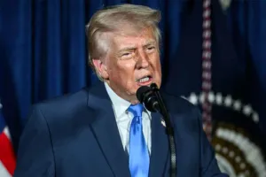 Trump Latest News: डोनाल्ड ट्रंप का एक और सख्त फैसला! किए निर्देश जारी