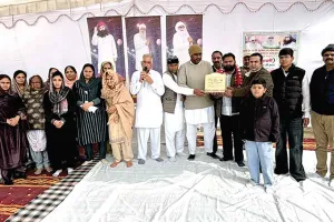 चक्कां के गांव सादेवाला के शरीरदानी सुरेश कुमार इन्सां को दी श्रद्धांजलि