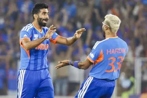 ICC T20 rankings: आईसीसी टी20 रैंकिंग में ये भारतीय गेंदबाज छाए, बॉश, बुमराह व फोर्ड की लंबी छलांग