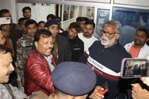Pappu Yadav Arrested: पूर्णिया के सांसद पप्पू यादव आधी रात को गिरफ्तार, बिहार की राजनीति में बवाल