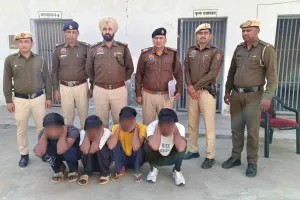 ऐलनाबाद की वृद्धा से चाकू की नोक पर लूट करने वाले चार आरोपी गिरफ्तार