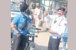 Traffic Police: गुरुग्राम पुलिस ने बुलेट बाइक का काटा 40,000 रुपए का चालान