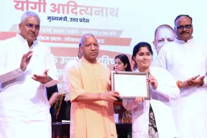 नौ वर्षों में 9 लाख सरकारी नौकरियां, यूपी बना देश का ग्रोथ इंजन: सीएम योगी 