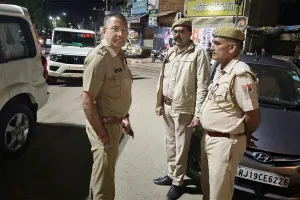 नव नियुक्त एसपी नरेंद्र सिंह मीना का देर रात औचक निरीक्षण