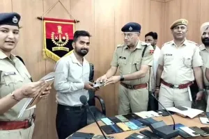 106 Lost Mobile Recovered: 60 लाख रुपए कीमत के 106 गुम मोबाइल फोन बरामद