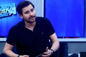 Team India: टीम इंडिया का सेमीफाइनल का टिकट कटते ही भारतीय प्रशंसकों ने की पाक के मोहम्मद आमिर की बोलती बंद