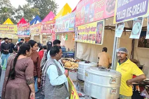 Sheesh Mahal: शीश महल में पंजाब सखी शक्ति क्राफ्ट मेले में लजीज व्यंजनों ने दर्शकों को लुभाया