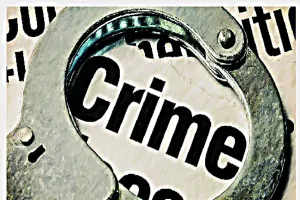 पत्नी ने की पति की चाकू से हत्या, घटना के बाद छत से कूदी
