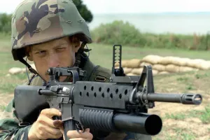 US Military: वैश्विक सुरक्षा चुनौतियों के बीच दुनिया में 1.08 लाख से ज्यादा अमेरिकी सैनिक तैनात, क्या हो सकता है मकसद?