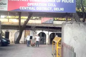 New Delhi Railway Station: नई दिल्ली रेलवे स्टेशन के पास पुलिस ने ने झपटमार को पकड़ा, कई वारदातों का खुलासा