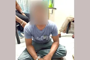 एक लाख का इनामी बदमाश गिरफ्तार, डकैती और डबल मर्डर केस से जुड़ा है मामला