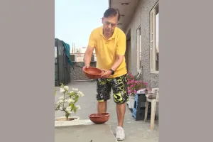 भीषण गर्मी में बेजुबान परिंदों के लिए प्रेरणा बनी डॉ. प्रदीप जैन की मानवीय पहल