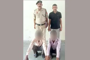 मोटरसाइकिल चोरी मामले में पुलिस ने दो आरोपियों को किया गिरफ्तार