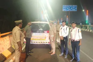 सड़क सुरक्षा के मामले में किसी भी प्रकार की लापरवाही बर्दाश्त नहीं: वरुण कुमार सिंह