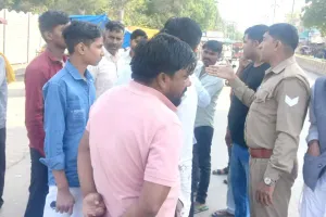 क्रिटिकल कॉरिडोर टीम ने किया जागरूक, ट्रैफिक रूल्स फॉलो करने की अपील