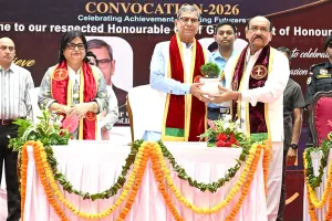 राज्यपाल ने पीजीआईएमएस के 5वे दीक्षांत समारोह में 950 विद्यार्थियों को बांटी डिग्री