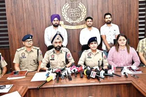 भाजपा नेता के क्लीनिक पर पेट्रोल बम फेंकने के मामले में दो आरोपी गिरफ्तार, एक की तलाश जारी