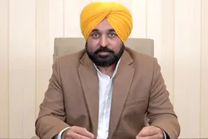 मुख्यमंत्री भगवंत सिंह मान ने 'मुख्यमंत्री मावां-धीयां सत्कार योजना' की शुरुआत की तैयारियों का लिया जायजा: योग्य लाभार्थी महिलाओं को पहली जुलाई से मिलेगी वित्तीय सहायता