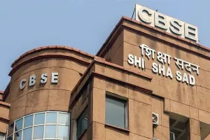 CBSE 12th Revaluation 2026: CBSE 12वीं री-इवैल्यूएशन के लिए छात्रों के पास आवेदन का आखिरी मौका