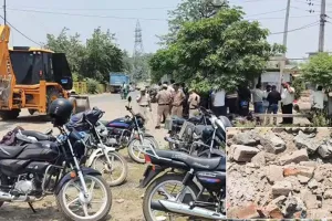 दादूपुर पुल के पास अवैध खोखों पर चला सिंचाई विभाग का पीला पंजा, 15 खोखे हटाए