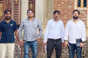 मीरापुर में बिजली चोरों पर बड़ी कार्रवाई! सुबह-सुबह चला बिजली विभाग का बड़ा अभियान, मचा हड़कंप