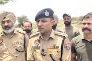चोरी हुआ सरकारी हथियार बरामद, पुलिस मुठभेड़ में मुख्य आरोपी घायल होकर गिरफ्तार