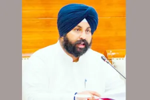 मुख्यमंत्री भगवंत सिंह मान के ऐलान के 24 घंटों के भीतर पंजाब सरकार द्वारा निजी स्कूलों द्वारा मनमाने तरीके से फीस वृद्धि पर रोक लगाने के लिए कानून का मसौदा तैयार करने के आदेश