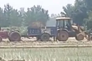 मिट्टी खनन की वीडियो वायरल, कार्यवाही की मांग