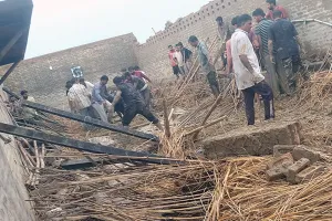 जोगीवाला में आंधी-तूफान का कहर, डेयरी की छत गिरी, 21 गायें मलबे में दबीं  