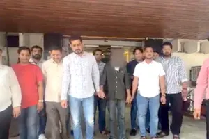 दिल्ली यूनिवर्सिटी का छात्र ड्रग सप्लाई के आरोप में गिरफ्तार, 20 लाख का नशीला पदार्थ बरामद