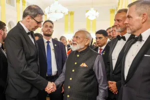 पीएम मोदी को मिला इस देश का सर्वोच्च सम्मान, एनडीए बोली-140 करोड़ भारतीय गौरवान्वित