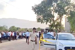 महिला और कैब ड्राइवर की संदिग्ध मौत, बच्चे के बयान ने खड़ा किया बड़ा सवाल