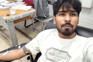 Blood Donation: कोटा के दीपक इन्सां ने रक्तदान कर महिला की जान बचाई