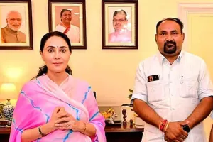 Hanumangarh News: नागरिक हवाई अड्डा की घोषणा की मांग, उपमुख्यमंत्री दीया कुमारी से मिले भाजपा नेता संजय शर्मा