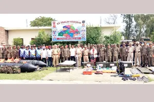 भारतीय सेना की टीम ने गाँव दुलची के में की बाढ़ से बचाव के लिए की मॉक ड्रिल