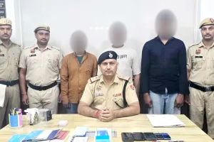 चार धाम यात्रा में हेलीकॉप्टर बुकिंग के नाम पर ठगी, तीन गिरफ्तार