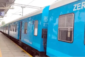 Hydrogen Train News: देश की पहली हाइड्रोजन ट्रेन ने 9 दिनों में तय किया 1,200 किलोमीटर का सफर