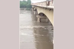 यमुना के जलस्तर में 87 सेंटीमीटर की वृद्धि, 22131 क्यूसेक पानी छोड़ा