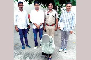 68.74 लाख रुपये की ठगी का मास्टरमाइंड नेपाल बॉर्डर से गिरफ्तार
