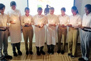 शाह सतनाम जी गर्ल्स महाविद्यालय में कारगिल विजय दिवस पर शहीदों को भावभीनी श्रद्धांजलि