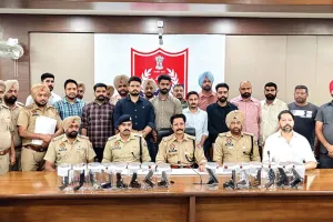 15 अवैध पिस्तौल के साथ अंतरराज्यीय हथियार तस्करी गिरोह के चार सदस्य गिरफ्तार
