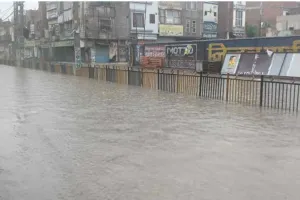 Sirsa: जनता भवन रोड और बेगू रोड पर बारिश के बाद जलभराव, करोड़ों की ड्रेनेज परियोजना पर उठे सवाल