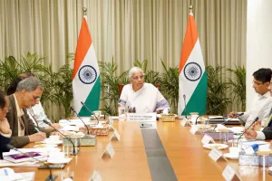 Nirmala Sitharaman: आम लोगों को समय पर सेवाएं देना आयकर विभाग की जिम्मेदारी