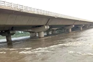 यमुना में छोड़ा 21,567 क्यूसेक पानी छोड़ा, जलस्तर सामान्य