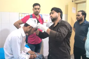 दो छात्रों पर हमला करने का आरोप, पुलिस जांच में जुटी