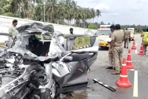Coimbatore Road Accident: कोयंबटूर सड़क हादसे में पांच की मौत, मारुति सेलेरियो कार के उड़े परखच्चे