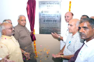 मंत्री रणबीर गंगवा ने बूस्टिंग स्टेशन, स्कूल भवन व चौपाल का किया लोकार्पण