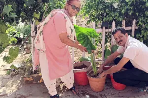 शरीरदानी प्रेमी हरबंस लाल खनेजा की पुण्यतिथि पर पौधारोपण कर दी श्रद्धांजलि