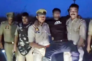 Kanpur Encounter: पुलिस मुठभेड़ में बदमाश घायल, गिरफ्तार