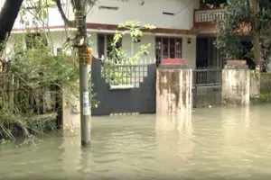 केरल में बाढ़ से 26 की मौत, अगले 5 दिनों तक भारी बारिश और तेज हवाओं का अलर्ट